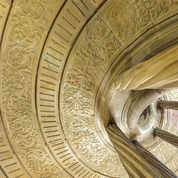 Bild an der Treppendecke im Schloss Mergentheim